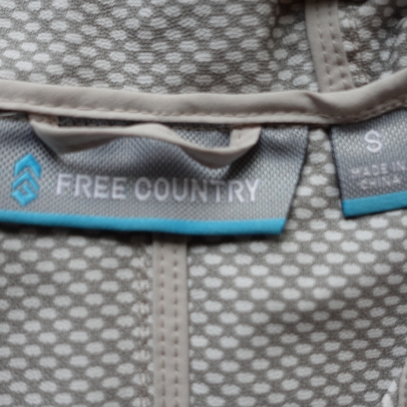 Free Country Jacket - Picture 2 of 3